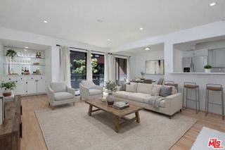 4425 Whitsett Avenue 218, Studio City, CA 91604