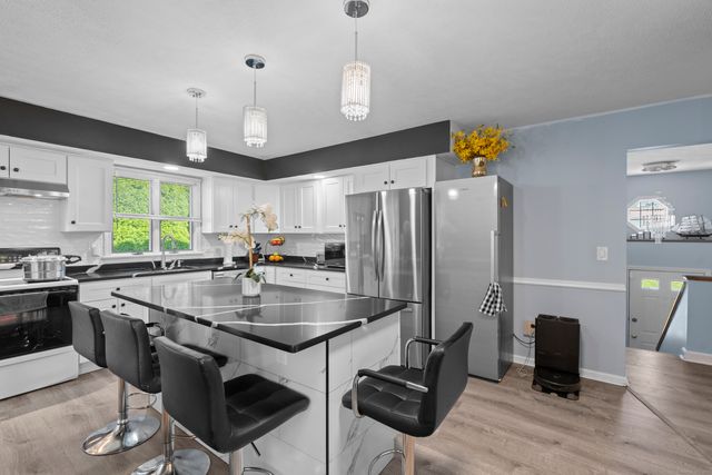 63 Johl Drive, Groton, CT 06340