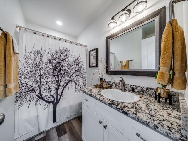 114 Ryleas CT, San Marcos, TX 78666