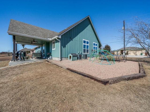 114 Ryleas CT, San Marcos, TX 78666