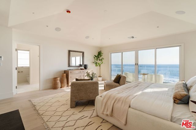 22440 Pacific Coast Highway, Malibu, CA 90265