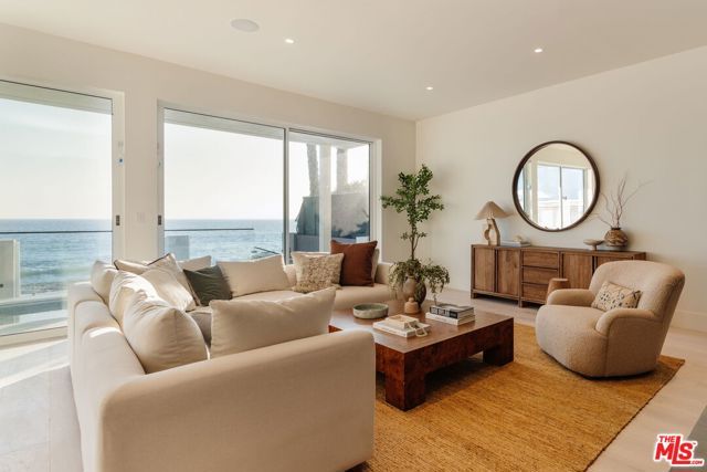 22440 Pacific Coast Highway, Malibu, CA 90265