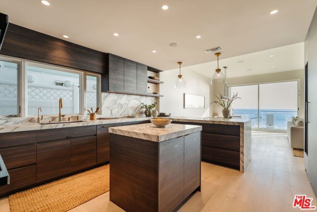 22440 Pacific Coast Highway, Malibu, CA 90265