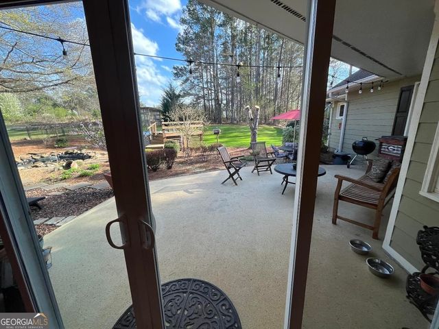 30 Round Lake Road, Griffin, GA 30224