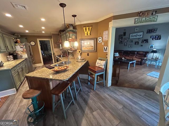 30 Round Lake Road, Griffin, GA 30224