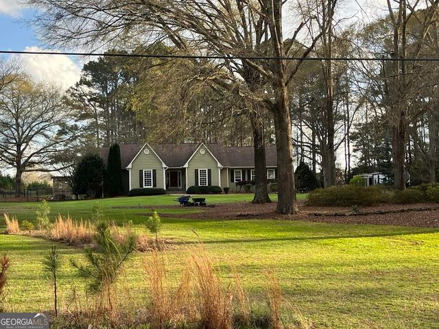 30 Round Lake Road, Griffin, GA 30224