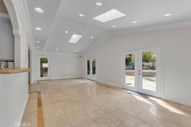 6201 Corbin, Tarzana, CA 91356