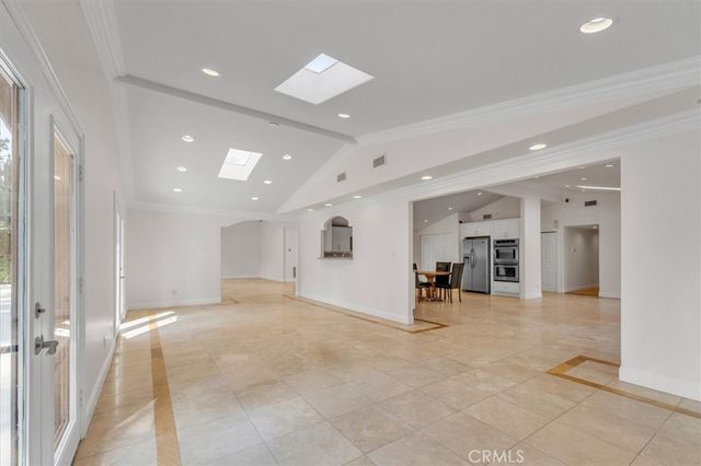 6201 Corbin, Tarzana, CA 91356