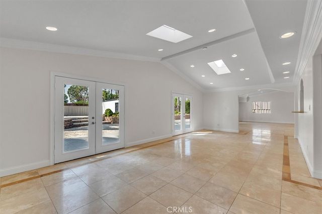 6201 Corbin, Tarzana, CA 91356