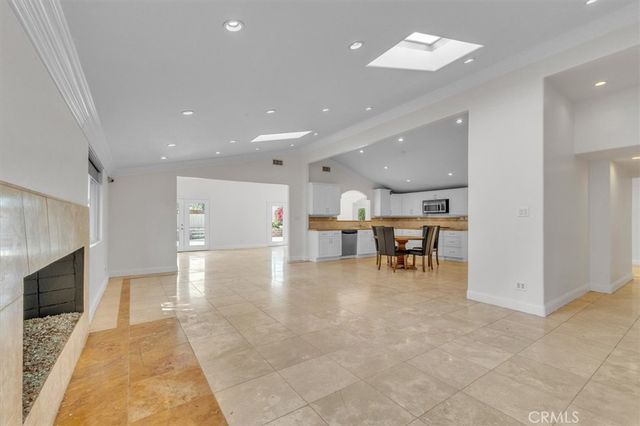 6201 Corbin, Tarzana, CA 91356