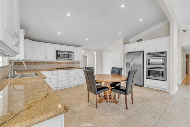 6201 Corbin, Tarzana, CA 91356