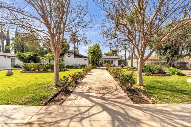 6201 Corbin, Tarzana, CA 91356