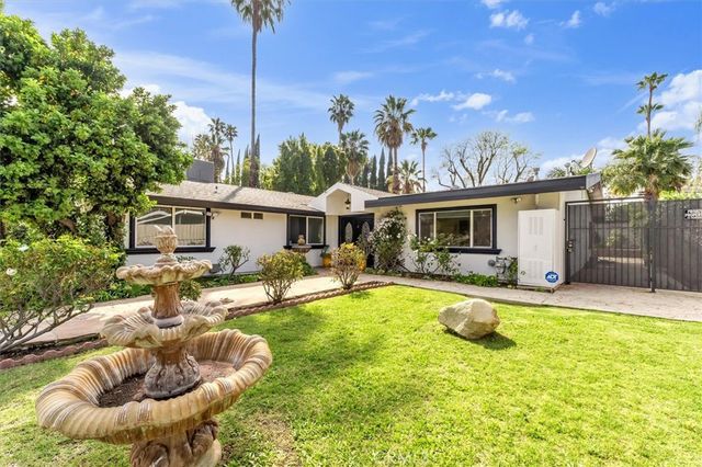 6201 Corbin, Tarzana, CA 91356