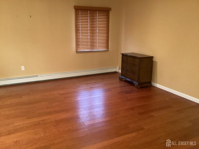 41 Faith Lane, Matawan, NJ 07747