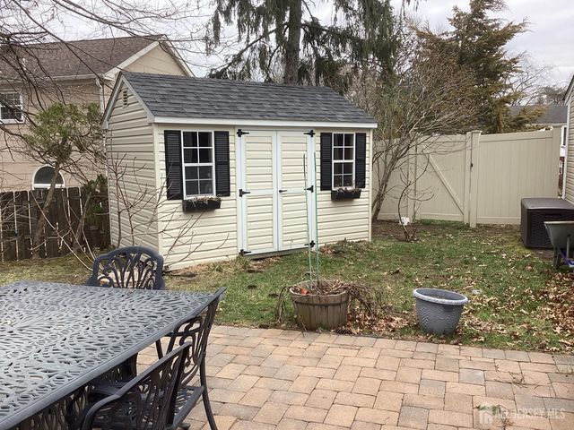 41 Faith Lane, Matawan, NJ 07747