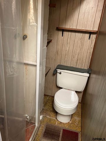 3829 N 65th Avenue, Omaha, NE 68104