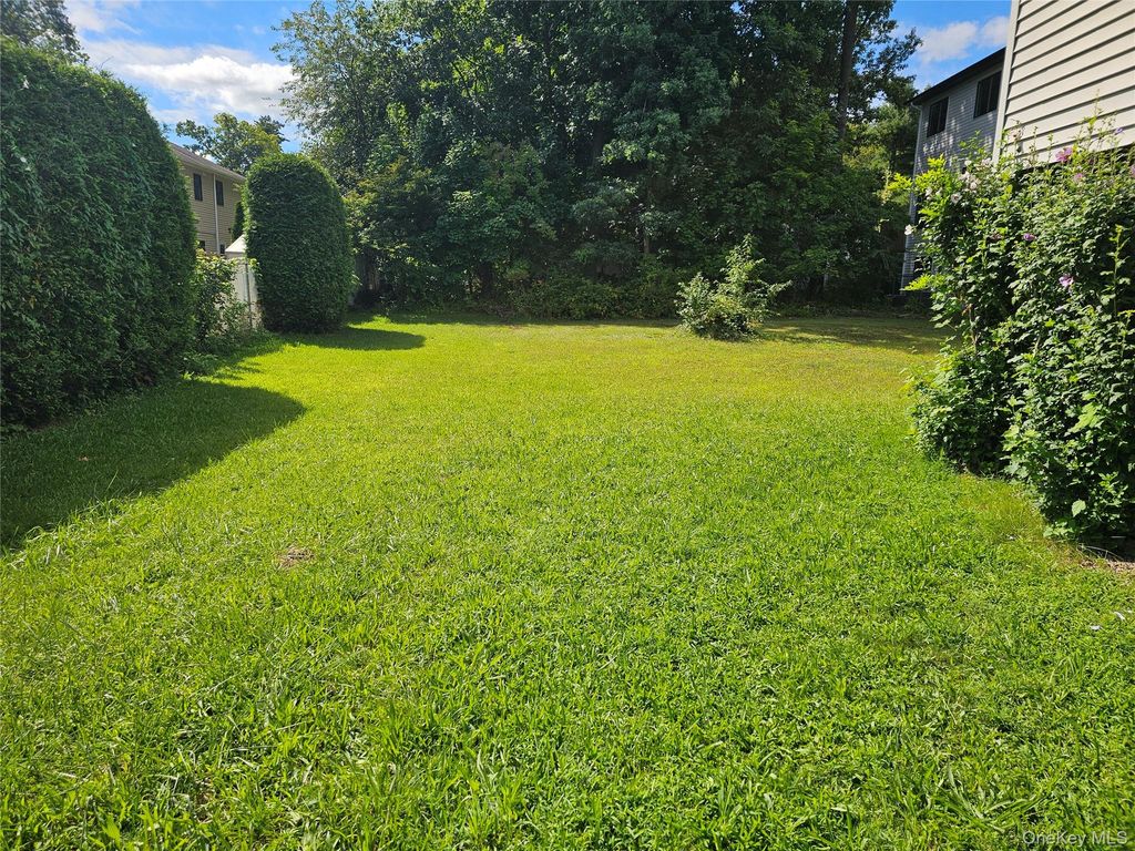 36 Singer Avenue, Spring Valley, NY 10977 — photo 3