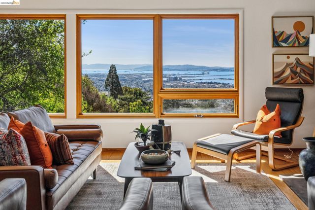 1100 Miller Ave, Berkeley, CA 94708