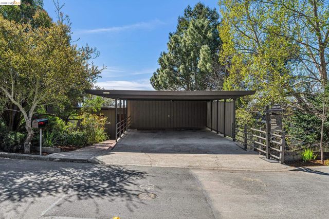 1100 Miller Ave, Berkeley, CA 94708