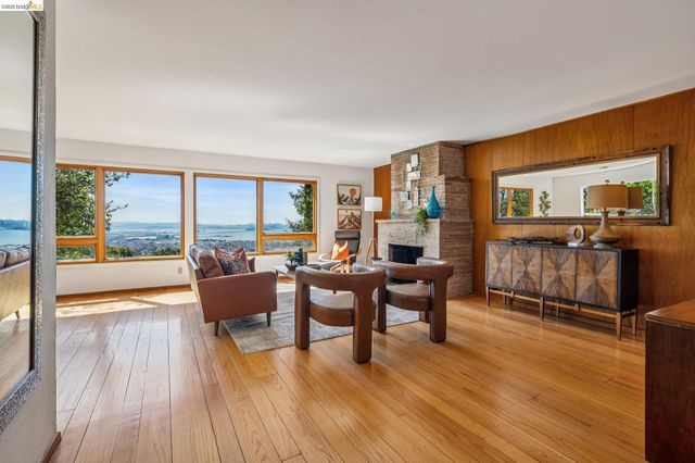 1100 Miller Ave, Berkeley, CA 94708