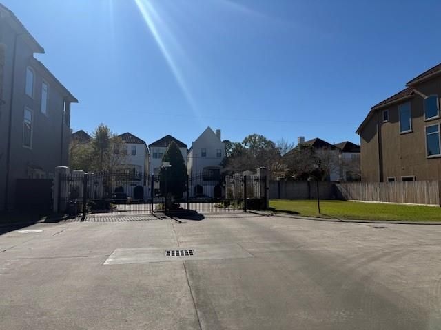 5515 Felice Drive, Houston, TX 77081