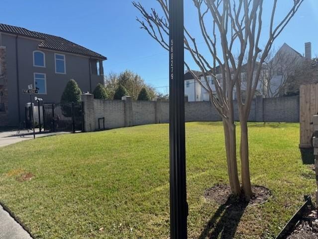 5515 Felice Drive, Houston, TX 77081