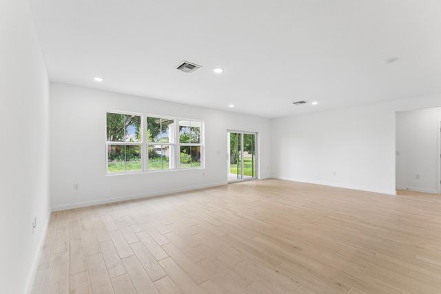 1068 SW MATARO Avenue, Port St. Lucie, Port St Lucie, FL 34953
