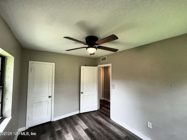 4650 IRVINGTON Avenue, Jacksonville, FL 32210