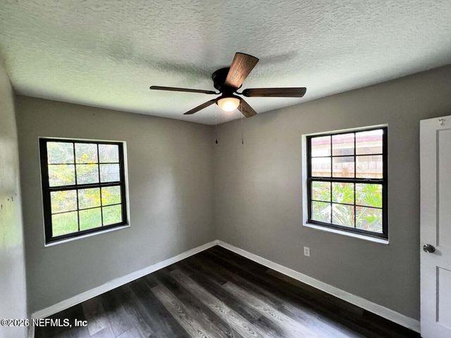 4650 IRVINGTON Avenue, Jacksonville, FL 32210