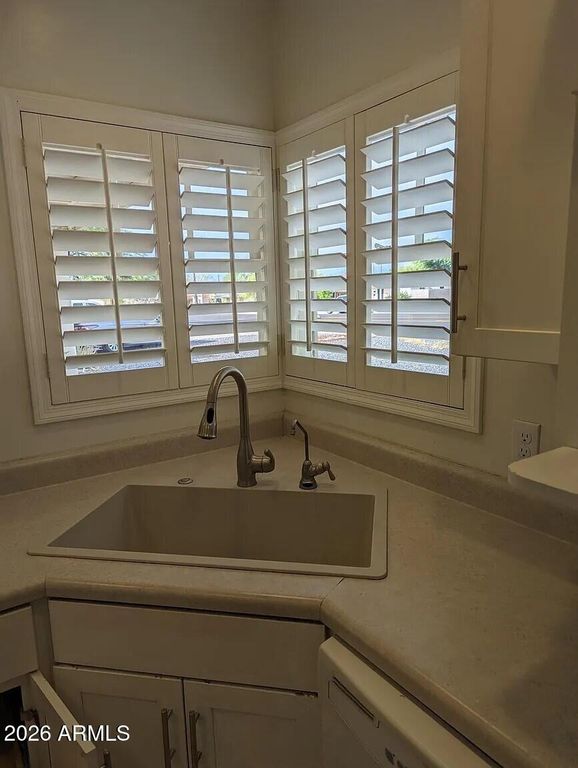9609 N CENTRAL Avenue, Phoenix, AZ 85020 — photo 3