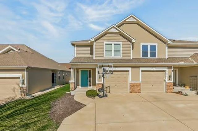 34076 W 90 Circle, De Soto, KS 66018