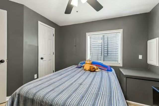 34076 W 90 Circle, De Soto, KS 66018