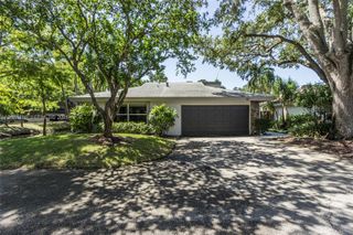 13 Dogwood Road, Hollywood, FL 33021