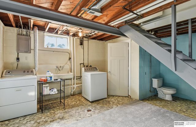 6783 Spencer Street, Omaha, NE 68104