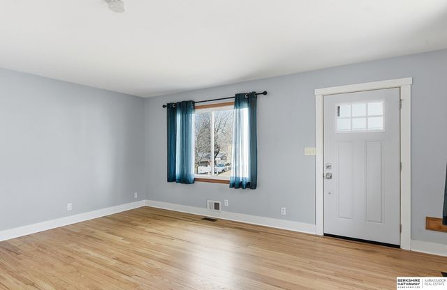 6783 Spencer Street, Omaha, NE 68104