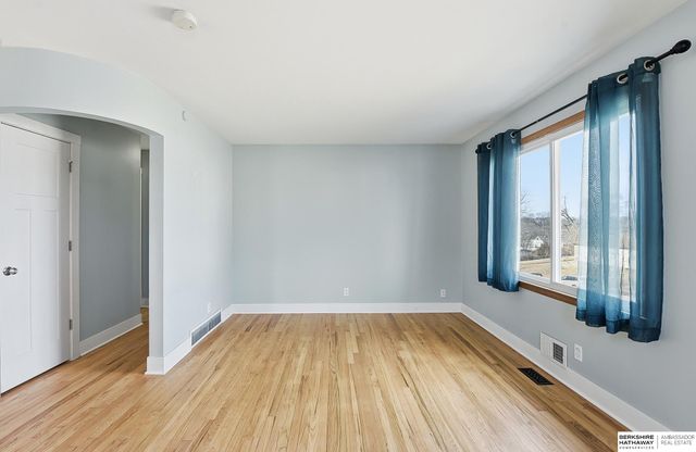 6783 Spencer Street, Omaha, NE 68104