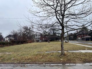 1000 Baldwin Street, Detroit, MI 48214