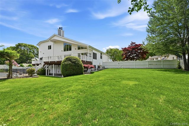 12 Phillips Lane, Lake Grove, NY 11755