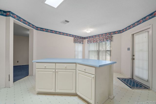 6919 Congressional Blvd, San Antonio, TX 78244