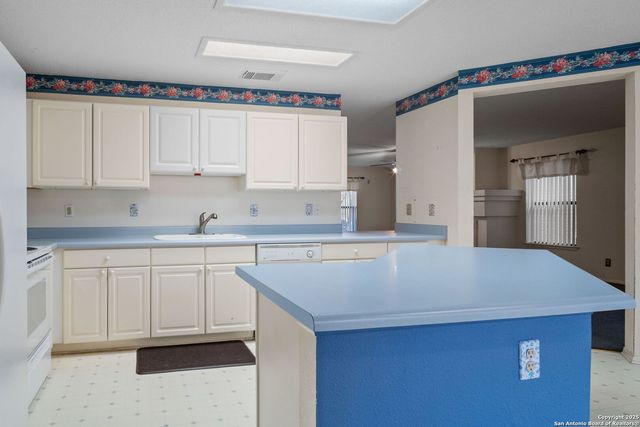 6919 Congressional Blvd, San Antonio, TX 78244