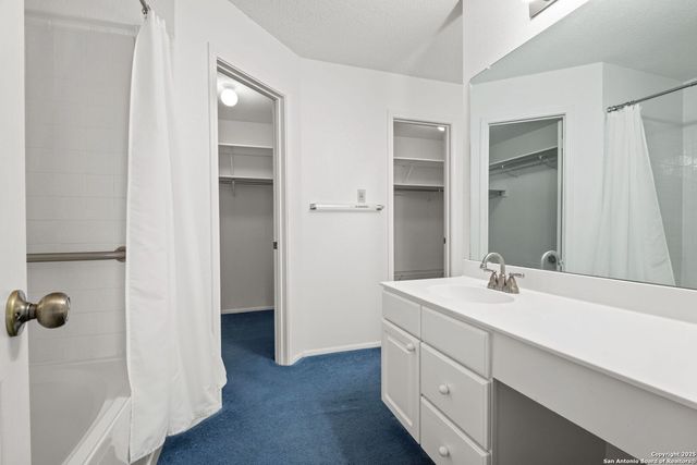 6919 Congressional Blvd, San Antonio, TX 78244