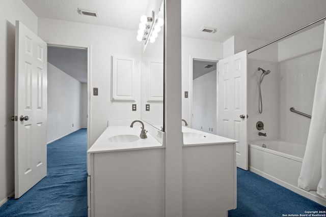 6919 Congressional Blvd, San Antonio, TX 78244