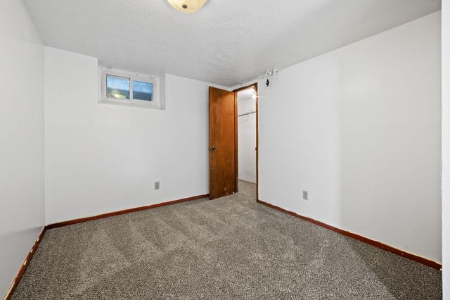 3736 18th Avenue S, Minneapolis, MN 55407