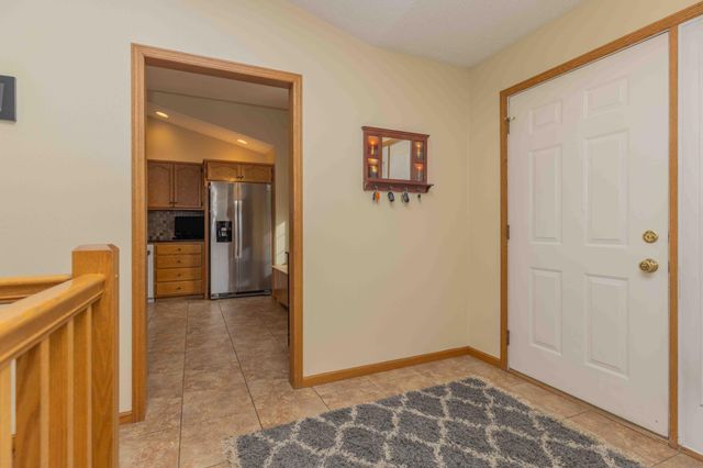 1903 33rd Street S, Moorhead, MN 56560