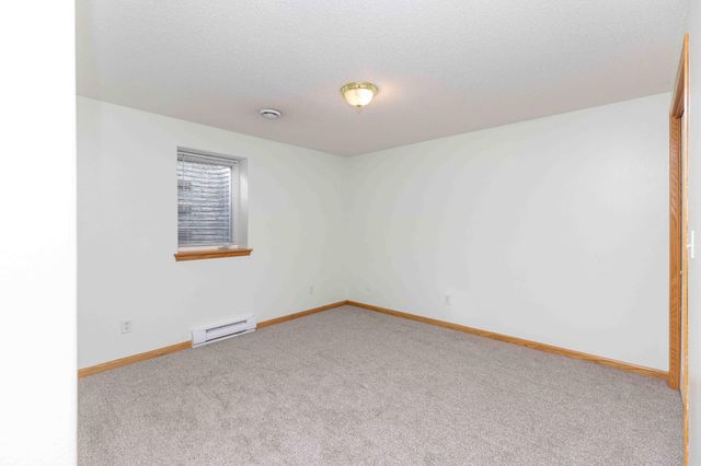 1903 33rd Street S, Moorhead, MN 56560