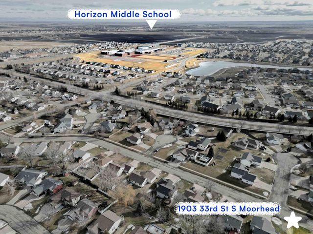 1903 33rd Street S, Moorhead, MN 56560