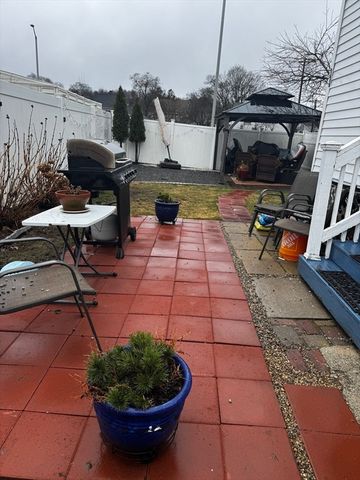 12 Bridge, Marlborough, MA 01752