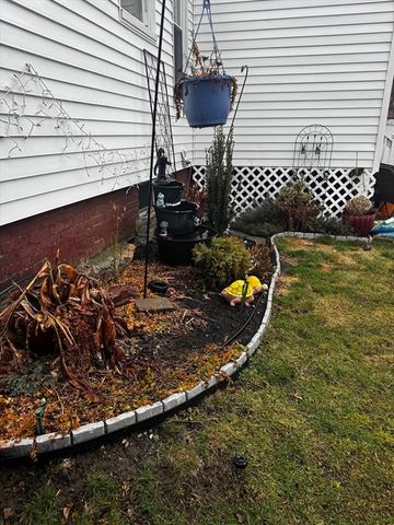 12 Bridge, Marlborough, MA 01752