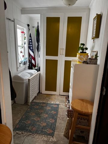 12 Bridge, Marlborough, MA 01752