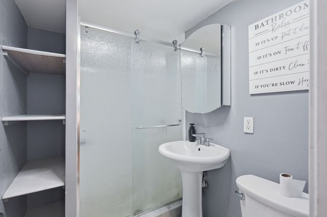 1722-1726 Commonwealth Ave. 1, Boston, MA 02135